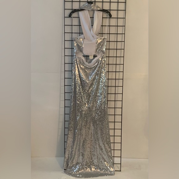 Alice + Olivia May Halter Neck Sequin Gown - Picture 9 of 12